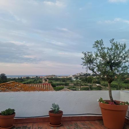 Amb Encant I Estil Mediterrani En Zona Tranquilla De Llanca I Amb Terrassa Eksteriør billede